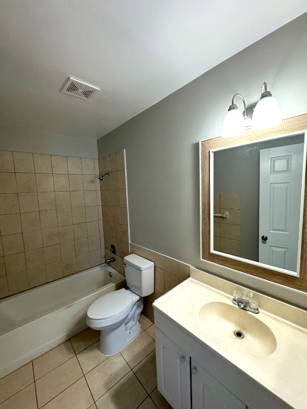 8293 Beacon Blvd - Photo 5 of 6
