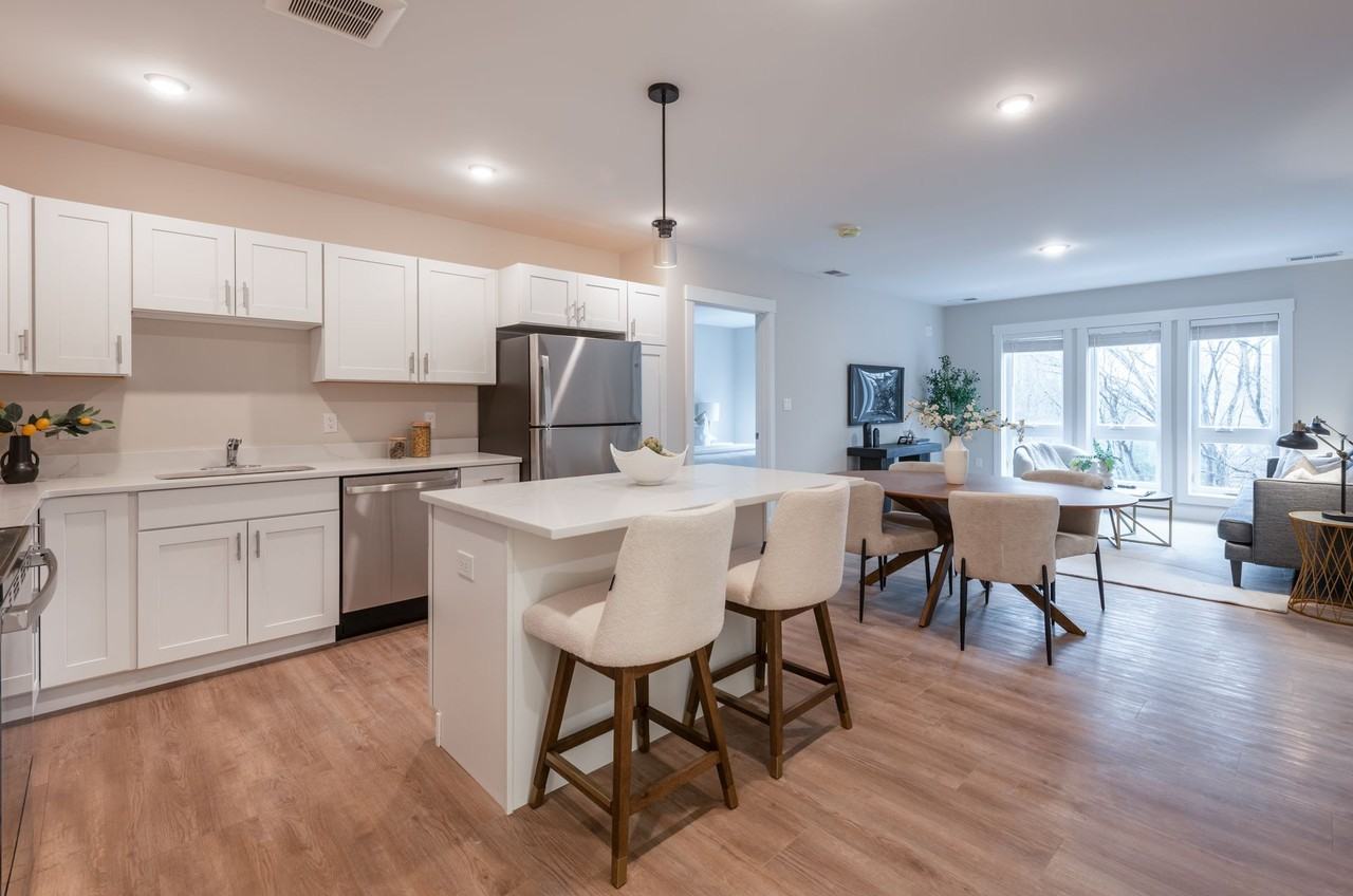 Truslow Residences - Photo 2 of 39