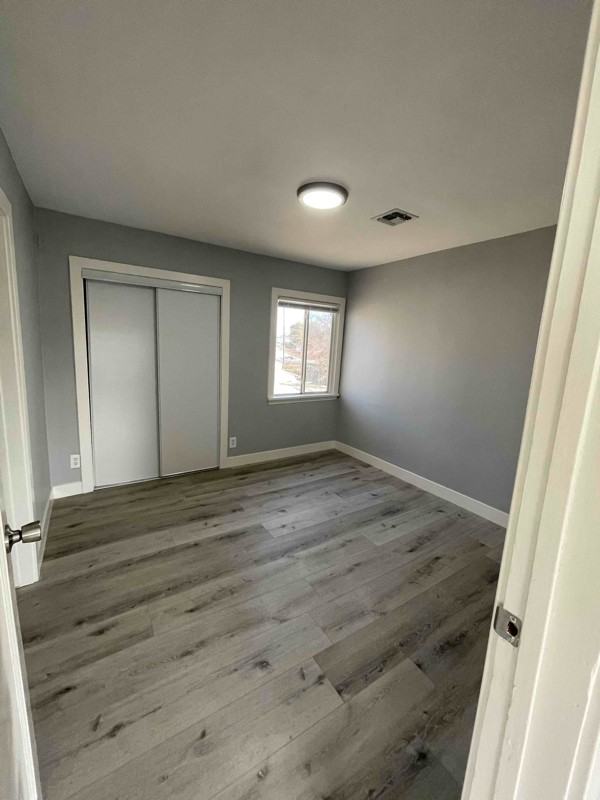 214 Spruce St - Photo 3 of 28