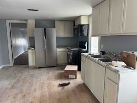 112 W Louisiana St #AB - Photo 1 of 1