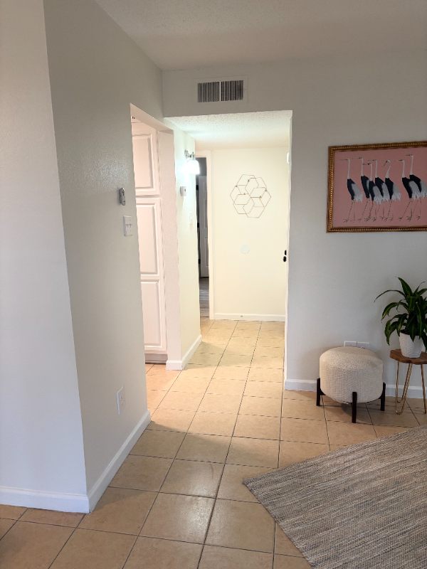 4309 Scovel Ave #20 - Photo 2 of 17
