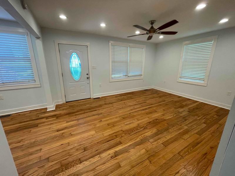 4604 Meadow Ct - Photo 3 of 11