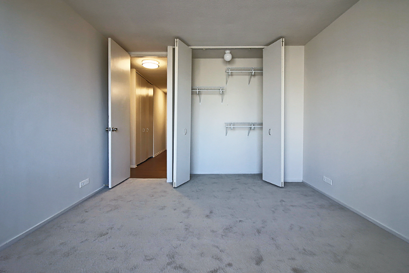 1130 N Clark St #1605 - Photo 7 of 10