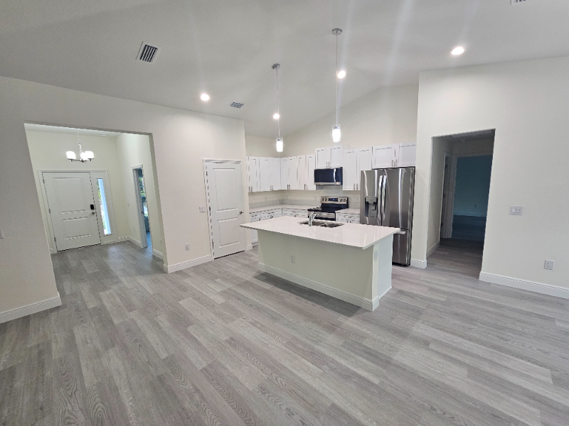 17411 Reaper Ave - Photo 3 of 11