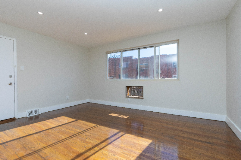 7041 N 15th St #314A - Photo 3 of 16