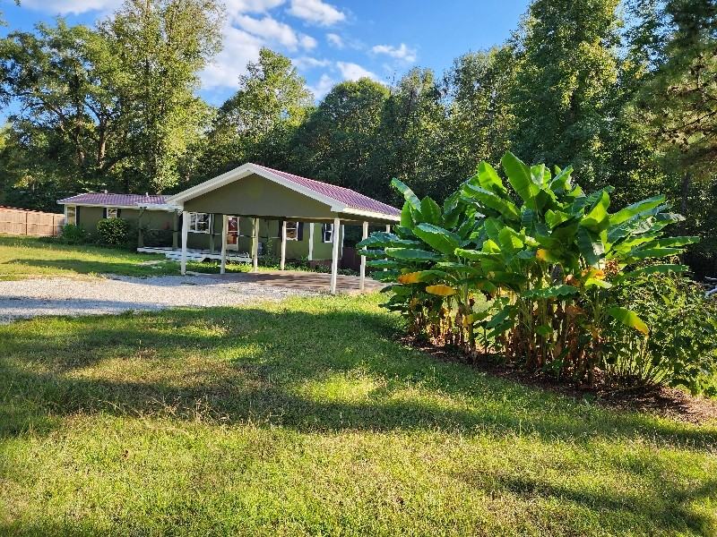 8303 Whispering Ln - Photo 6 of 21