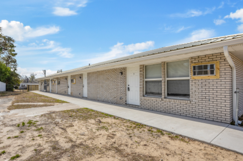 1580 E Duval St #1 - Photo 3 of 10