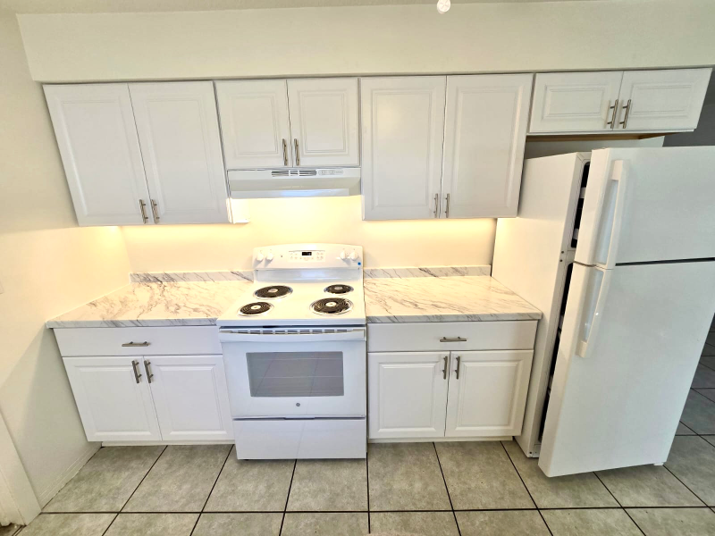 192 Ponce De Leon Dr - Photo 4 of 15