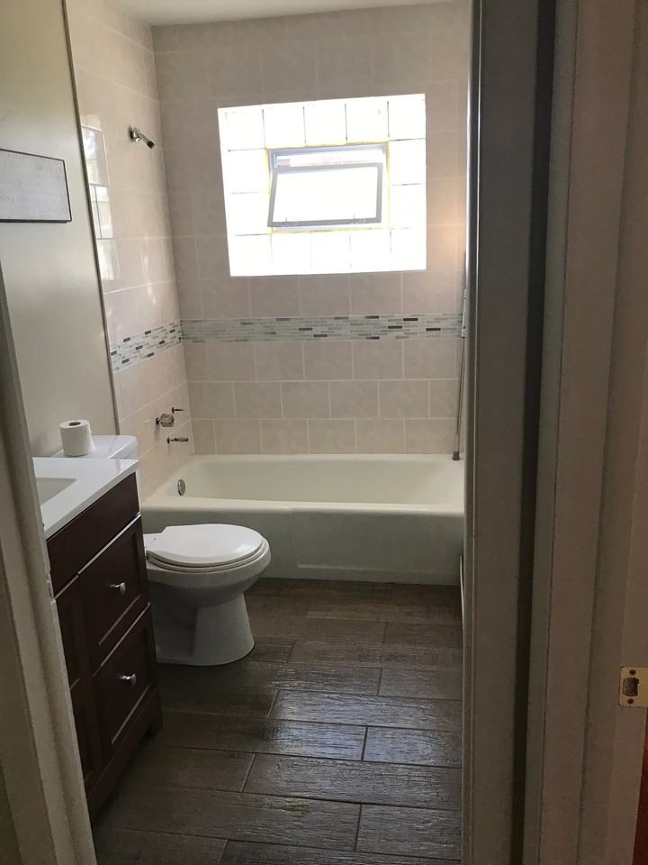 13058 Wood St #3EAST - Photo 6 of 8