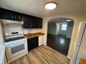 412 Pershing Dr #B - Photo 1 of 1