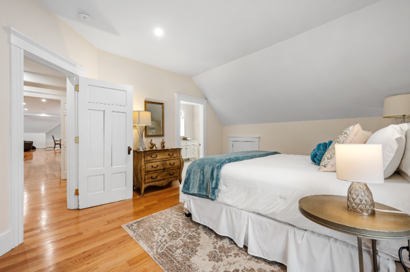 284 Highland St #3 - Photo 7 of 16