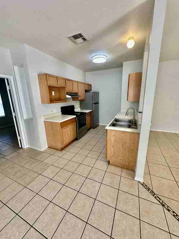 15315 Kamary Ln - Photo 3 of 13