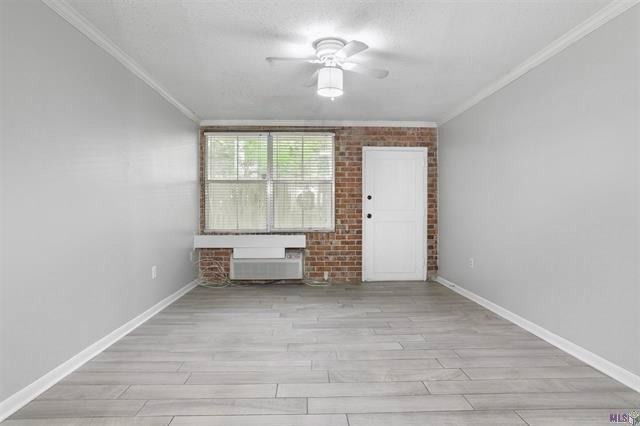 3101 Highland Rd #123 - Photo 7 of 12