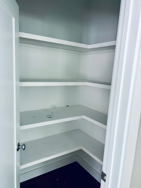 725 N Atlantic Ave - Photo 7 of 11