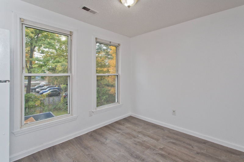 18 Bates St #2ndFLREAR - Photo 6 of 6