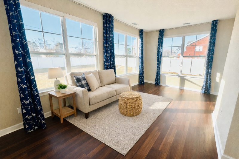 1300 Parkdale St - Photo 2 of 20