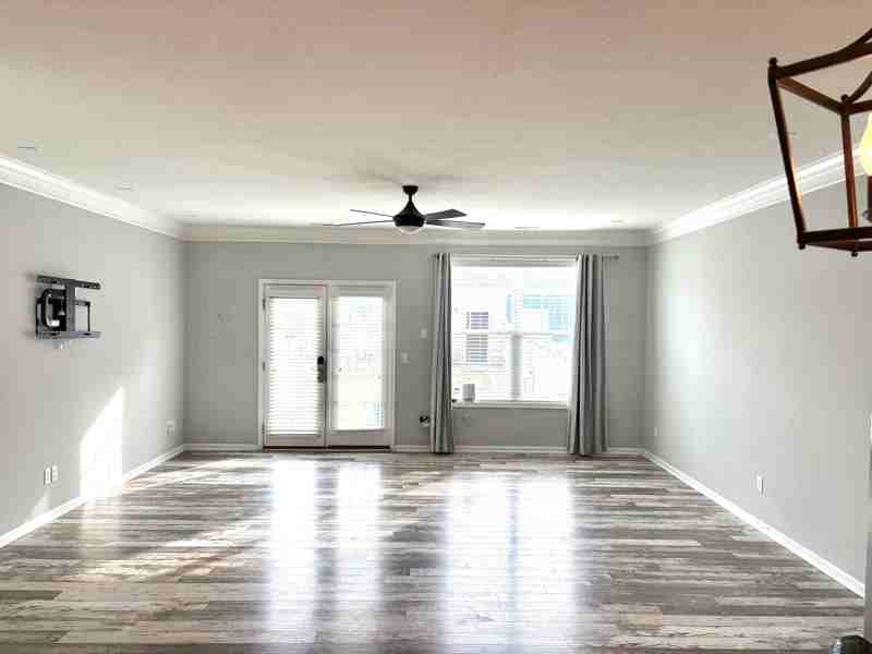 923 E Ocean View Ave - Photo 5 of 27