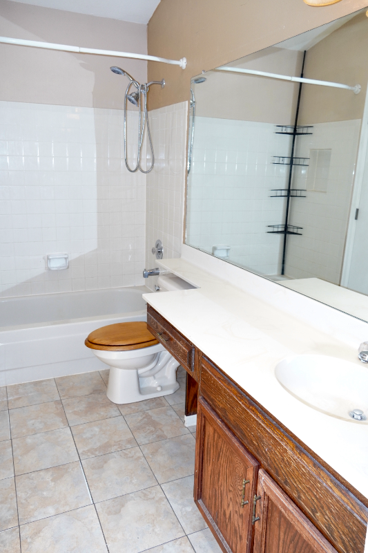 4315 Fletcher Dr - Photo 2 of 19