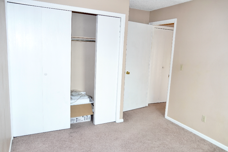 4315 Fletcher Dr - Photo 4 of 19