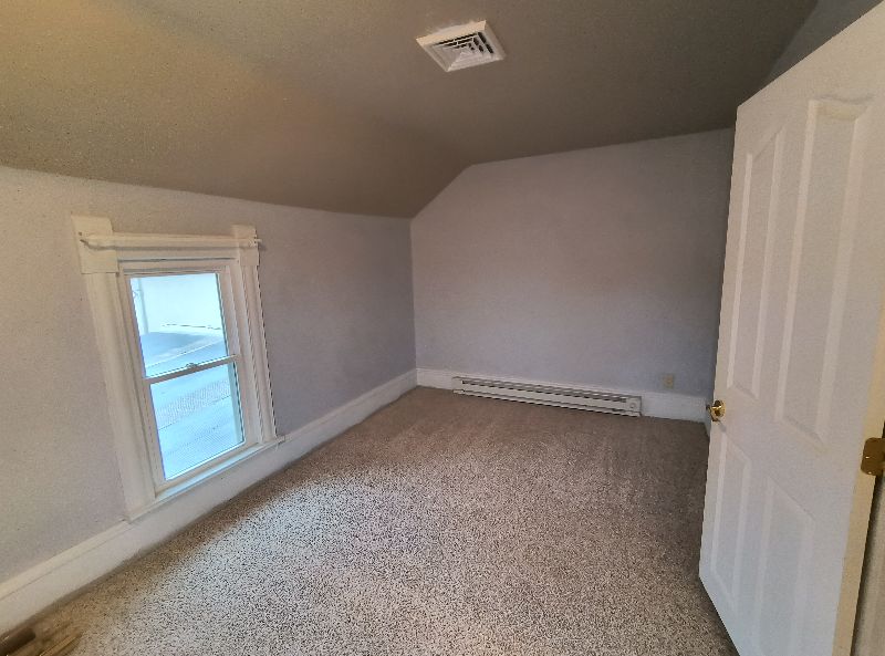 609 E Water St #EAST - Photo 7 of 9