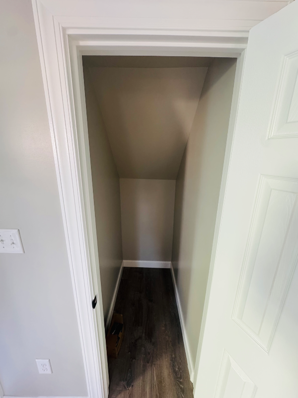 214 S 4th St #1 - Photo 7 of 9