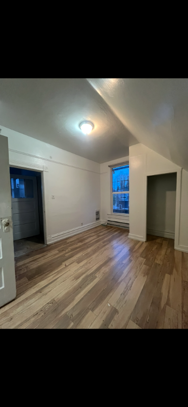 3814 Ne 6th Ave - Photo 2 of 8
