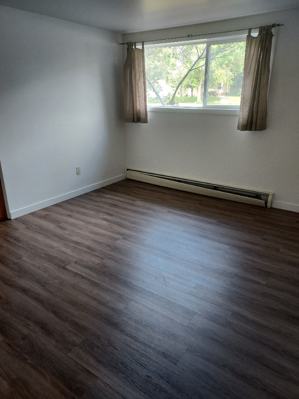 1427 S Willson Ave #1429 - Photo 4 of 6