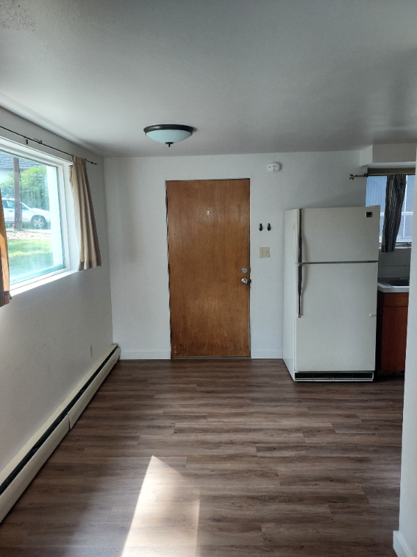 1427 S Willson Ave #1429 - Photo 6 of 6