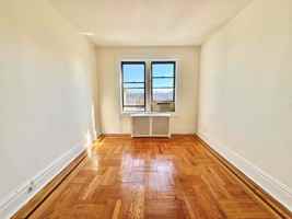 featured image of 7612 Park Ave #C7