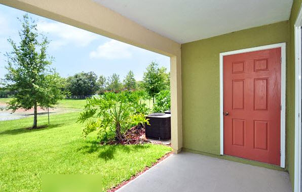 5824 Lake Pointe Village Cir - Photo 2 of 6