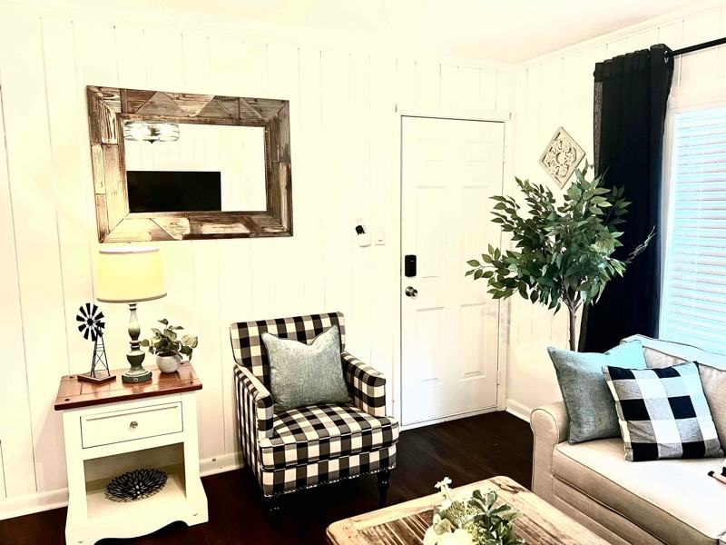 301 E Lafayette St #2 - Photo 3 of 10