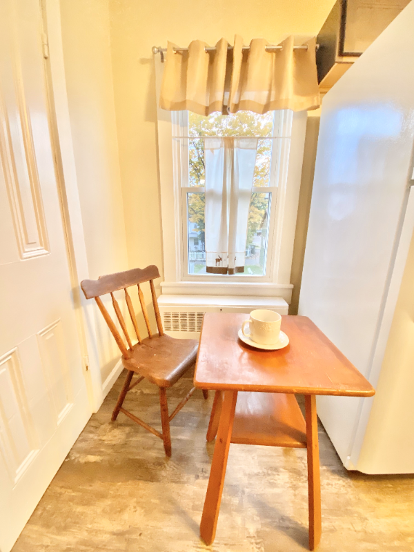 1025 Cherry St - Photo 4 of 11