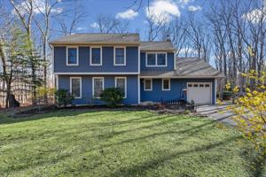 featured image of 46 North Dr #1