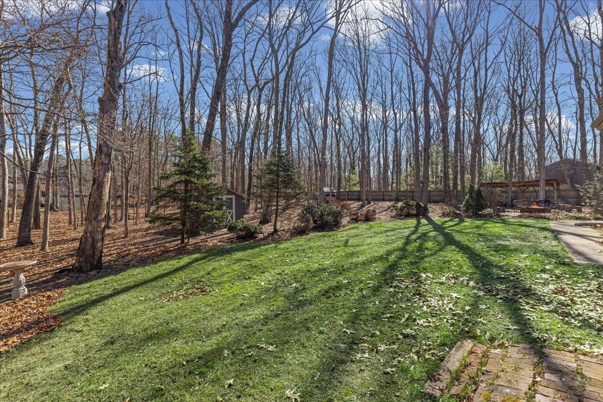 46 North Dr #1 - Photo 2 of 50