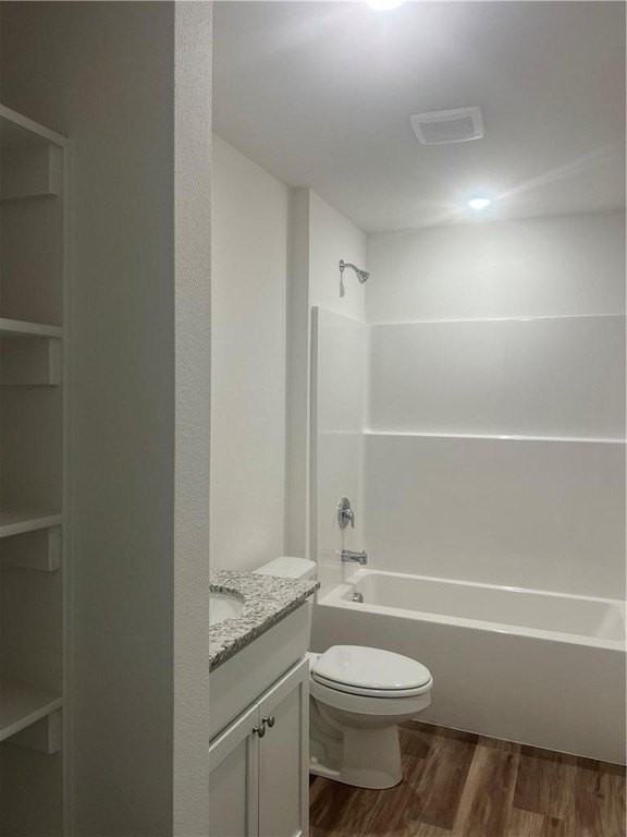 3010 Amarillo Way - Photo 4 of 19