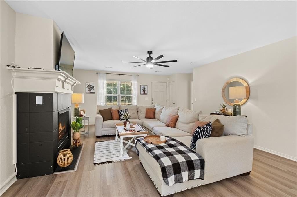 4462 W Alberta St - Photo 7 of 26