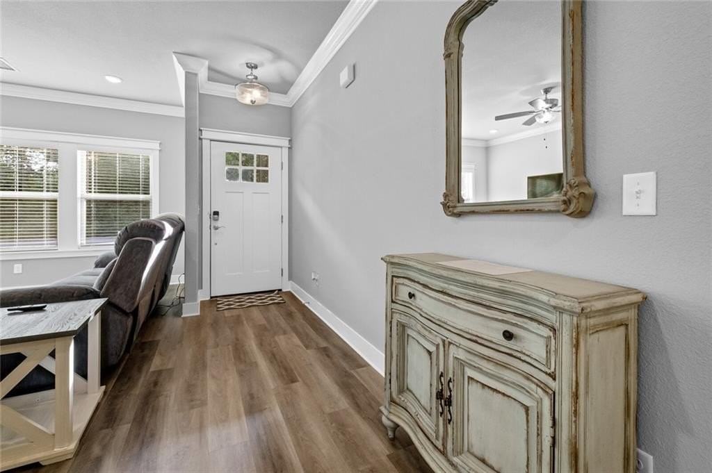 19 Coylton Dr - Photo 4 of 25