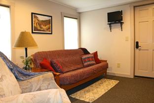 2820 E Conway Rd - Photo 1 of 1