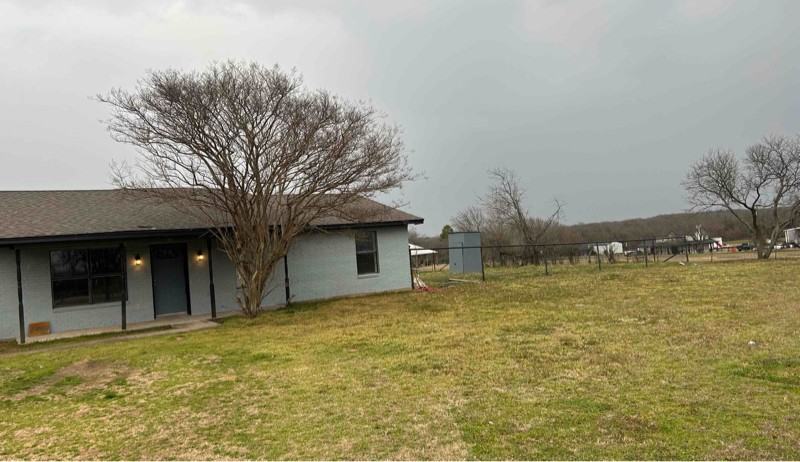 2480 Mcvoid Rd - Photo 3 of 20