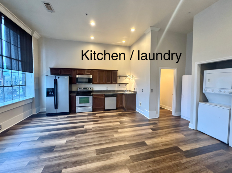 409 Main St #1 - Photo 2 of 9