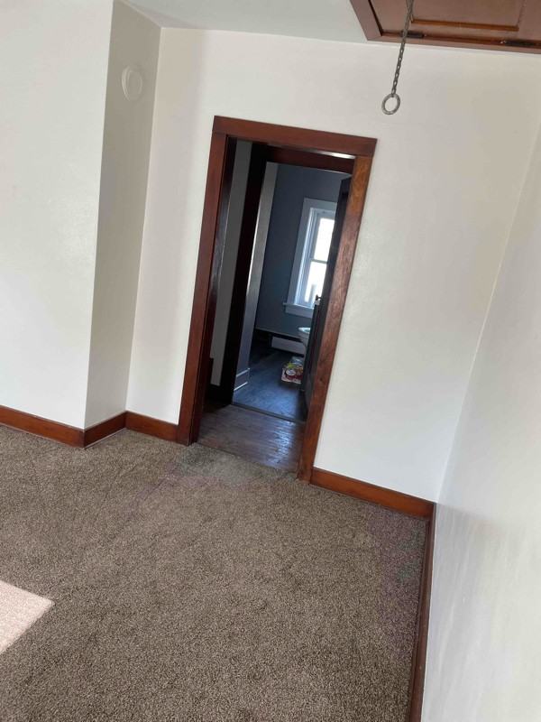 1126 Fond Du Lac Ave - Photo 4 of 13