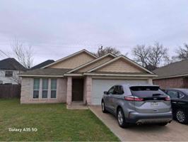 featured image of 129B Richards St