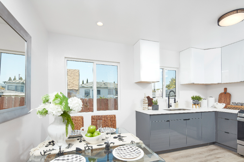 1838 20th St #D - Photo 4 of 12