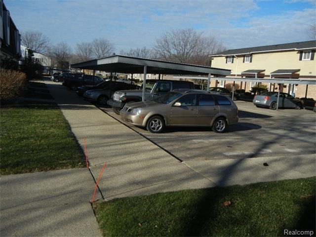 41147 S Woodbury Green Dr #40 - Photo 3 of 15