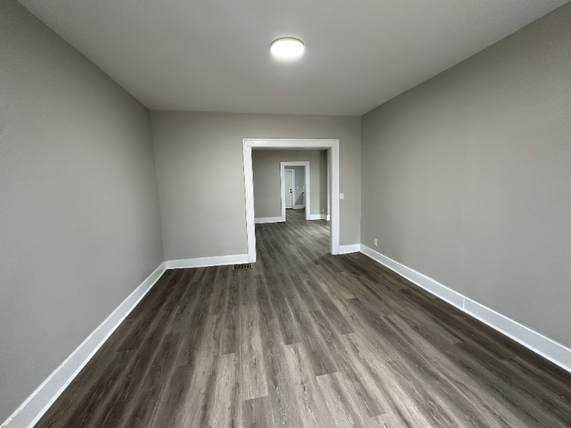 224 W Brown Ave #224 - Photo 3 of 16