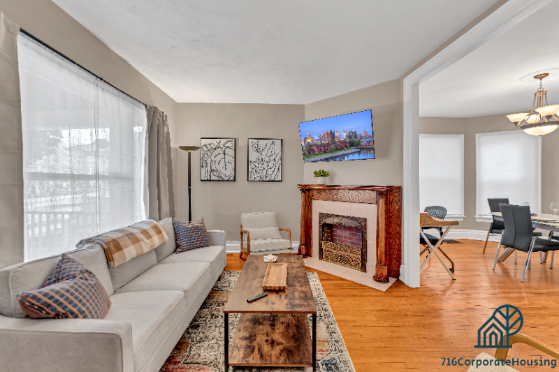1560 Delaware Ave #1