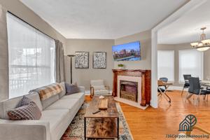 featured image of 1560 Delaware Ave #1