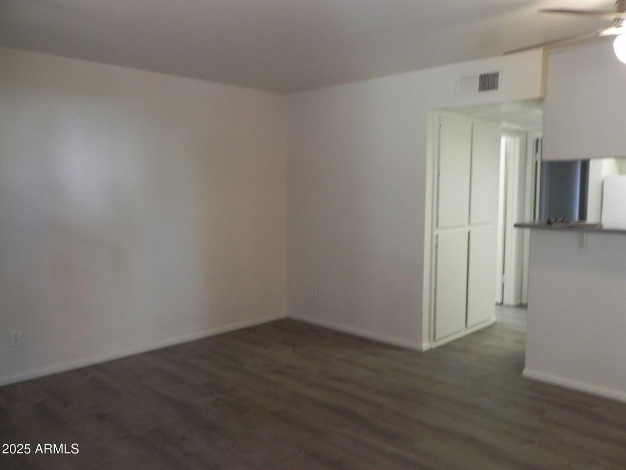 610 S Granite St Apt 1 - Photo 3 of 8