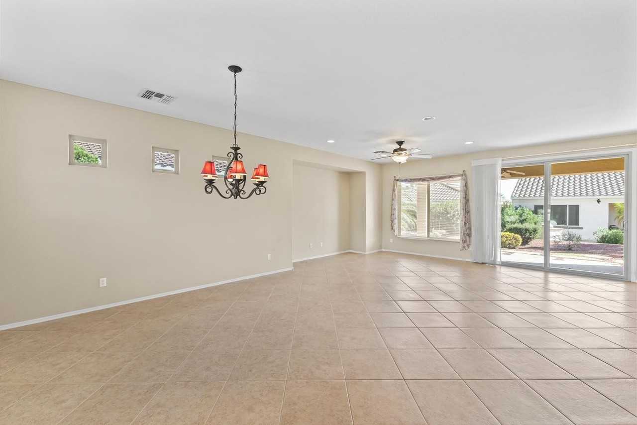 12911 W Rincon Dr - Photo 3 of 28