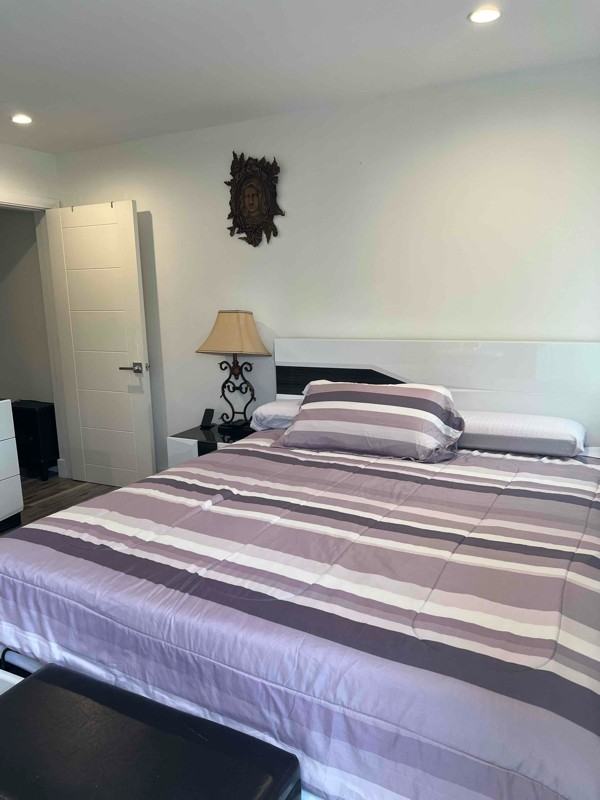 8413 Woodley Ave #2 - Photo 3 of 17